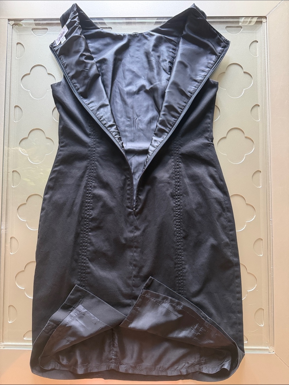 CALVIN KLEIN Black Sleeveless Sheath Dress Zip Pockets Size 6 - Picture 11 of 13